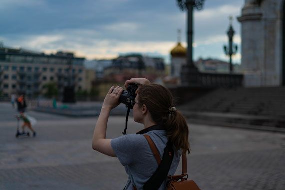 Discovering the Soul of India through Street Photography: A Beginner's Guide